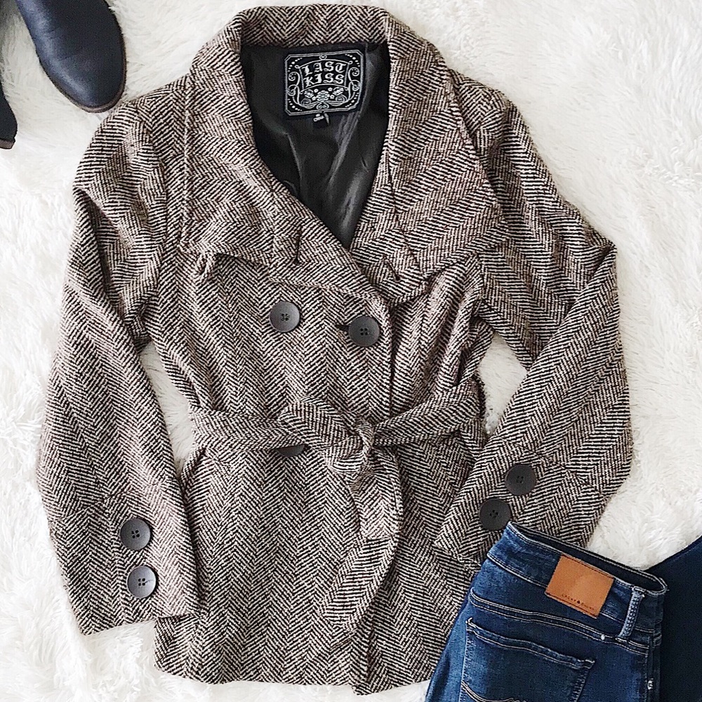 Last Kiss tan herringbone tweed pea coat with belt size L